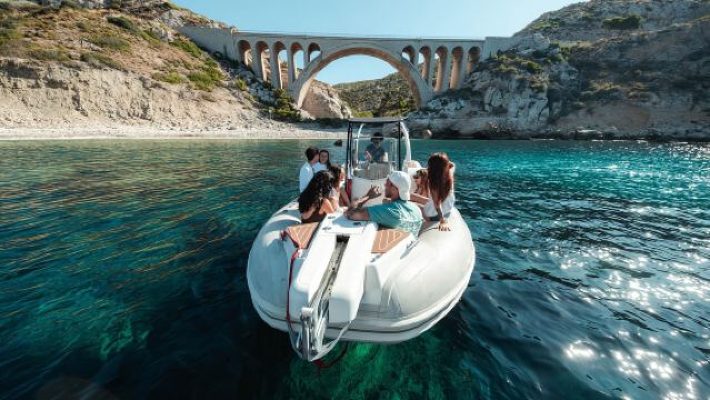 Marseille: Du ngoạn ngắm hoàng hôn trên sông với rượu vang hồng và đồ ăn nhẹ