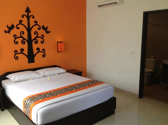 Dewi Sri Hotel Room Type - Superior Double or Twin Room Dewi Sri Hotel Room Type - Superior Double or Twin Room