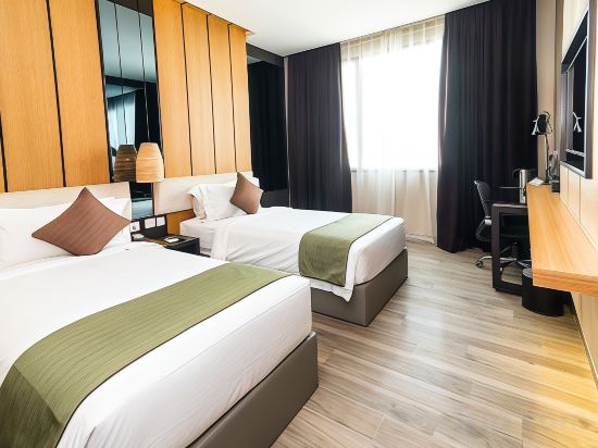 Eska Hotel Room Type - Superior Double Room