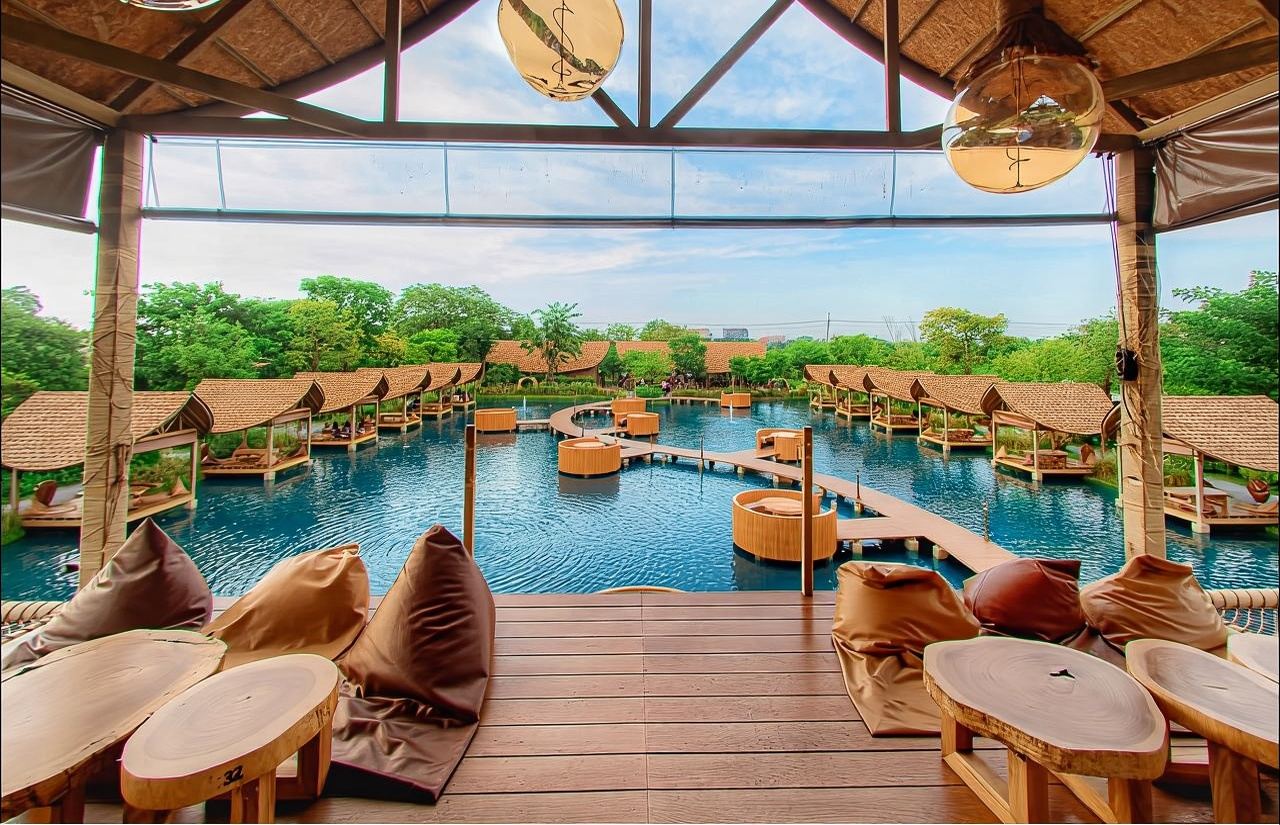 Bangkok Bubble in the Forest Coffee & Restaurant Reservation