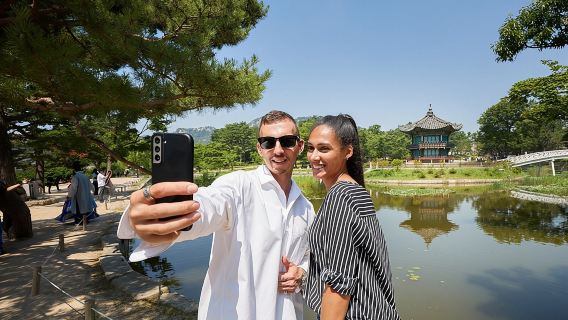 Best Seoul City Tour (Gyeongbokgung Palace,Insadong,Namsan Tower)