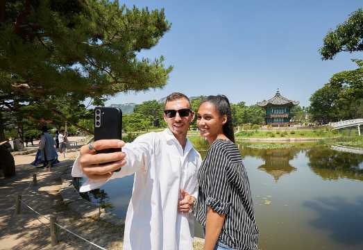 Best Seoul City Tour (Gyeongbokgung Palace,Insadong,Namsan Tower)