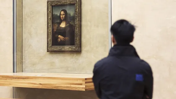 Louvre Museum Skip-the-Line Highlights Tour with Mona Lisa