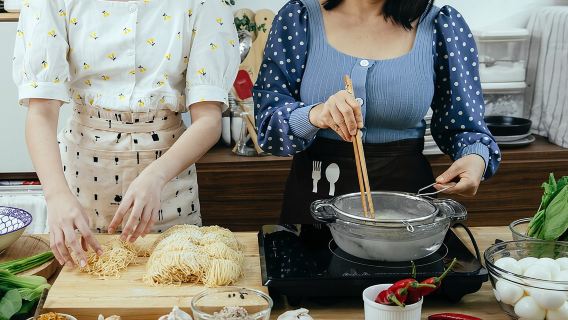 Cooking lesson in Catania with lunch or dinner