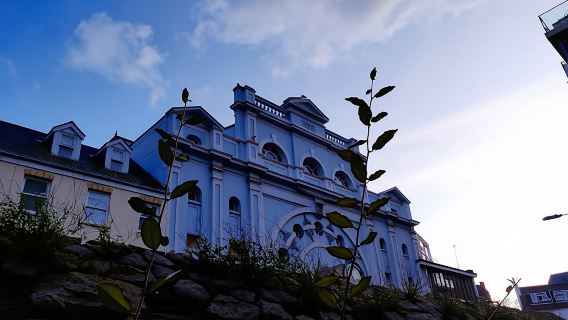 Self-guided discovery walk in historic St Helier