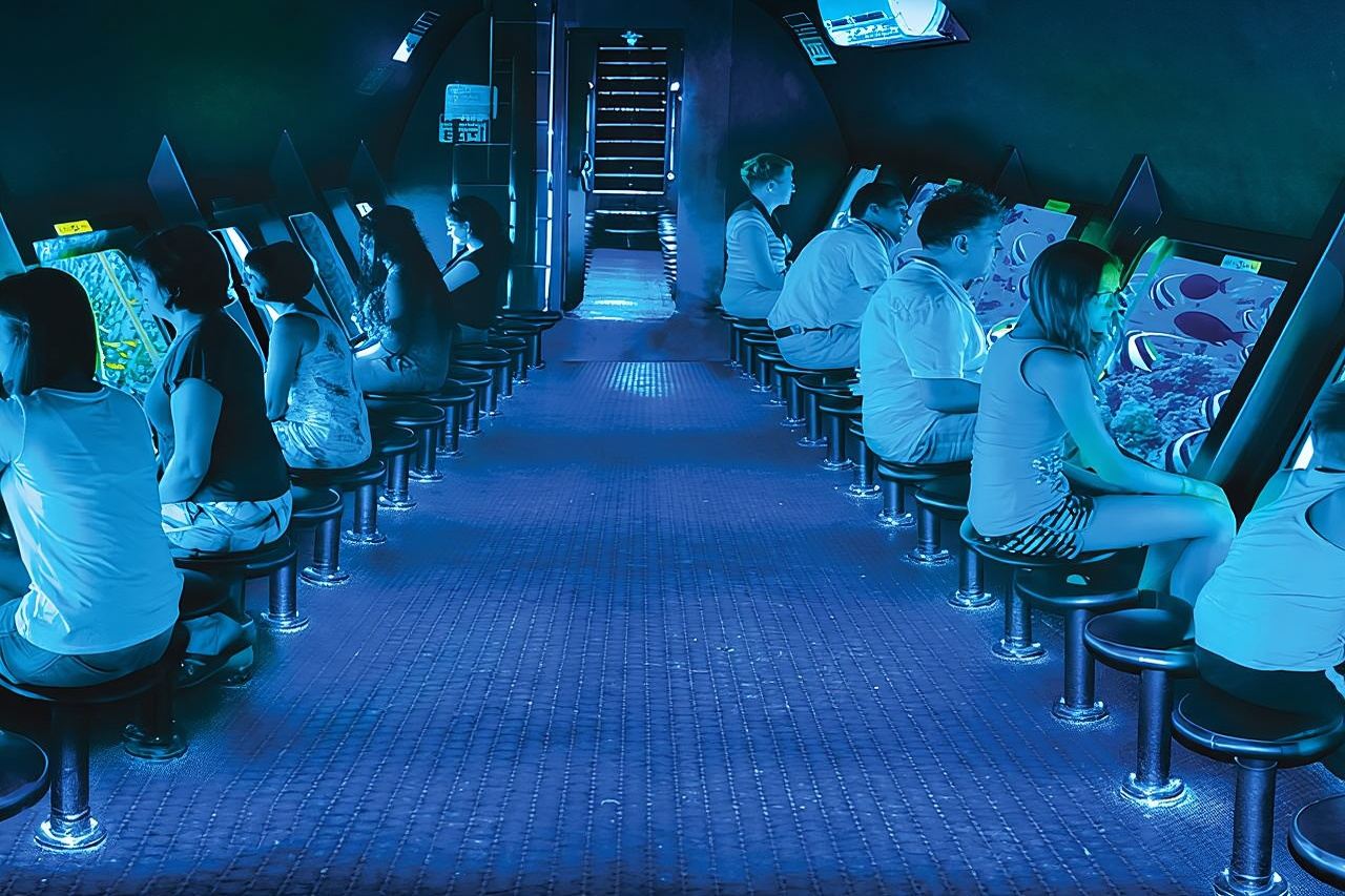 Panorama Semi-Submarine & Snorkeling Tour from Hurghada