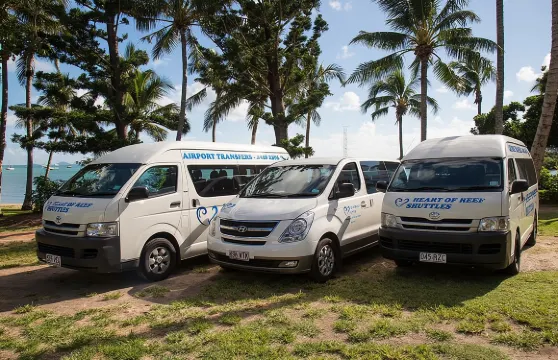 提供從普羅瑟派恩到艾爾利海灘的往返機場接送服務