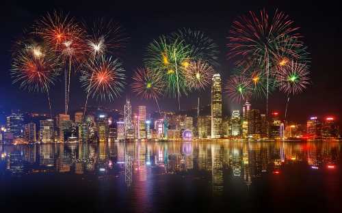 香港10•1維港煙花匯演～瑩之旅-船票+晚餐+水果+飲品