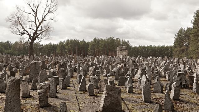 Treblinka Death Camp 6 Hour Private Tour from Warsaw