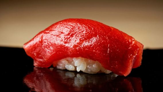 Эдомаэ суши в Токио|Суши Ятагарасу|Интимный омакасэ на 8 персон в Симбаси