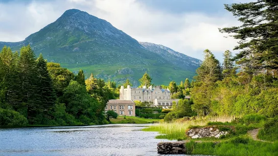 Dari Galway: Tur Sehari Penuh Kastil Connemara