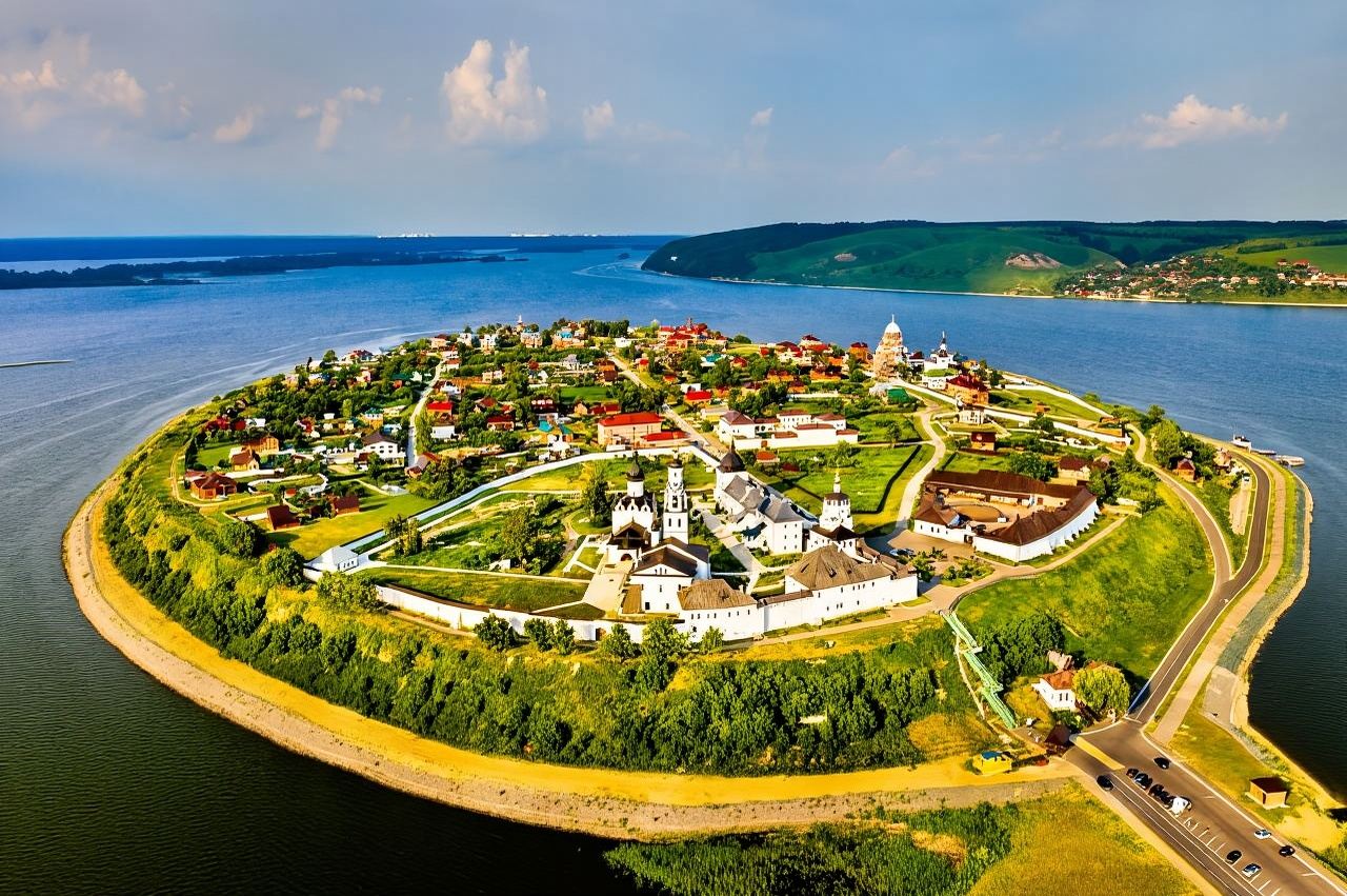 Kazan + Kul Sharif Mosque + Kazan Kremlin + Sviyazhsk day tour