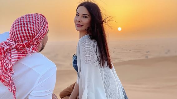 Private Dubai Red Dune Desert Safari, camel ride & BBQ Dinner 