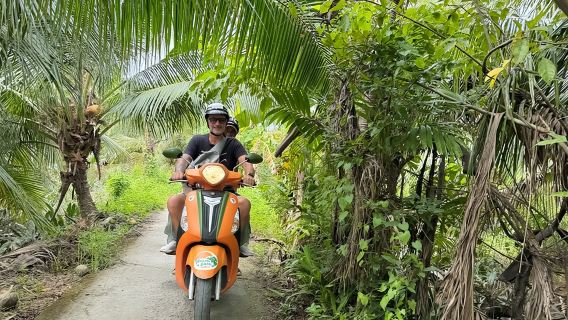 Ben Tre: Scooter, Culture, Sailboat and Mekong Food (Half Day)