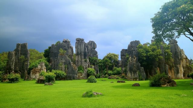昆明石林風景區+九鄉一日遊【獨立包車-上門接駁】