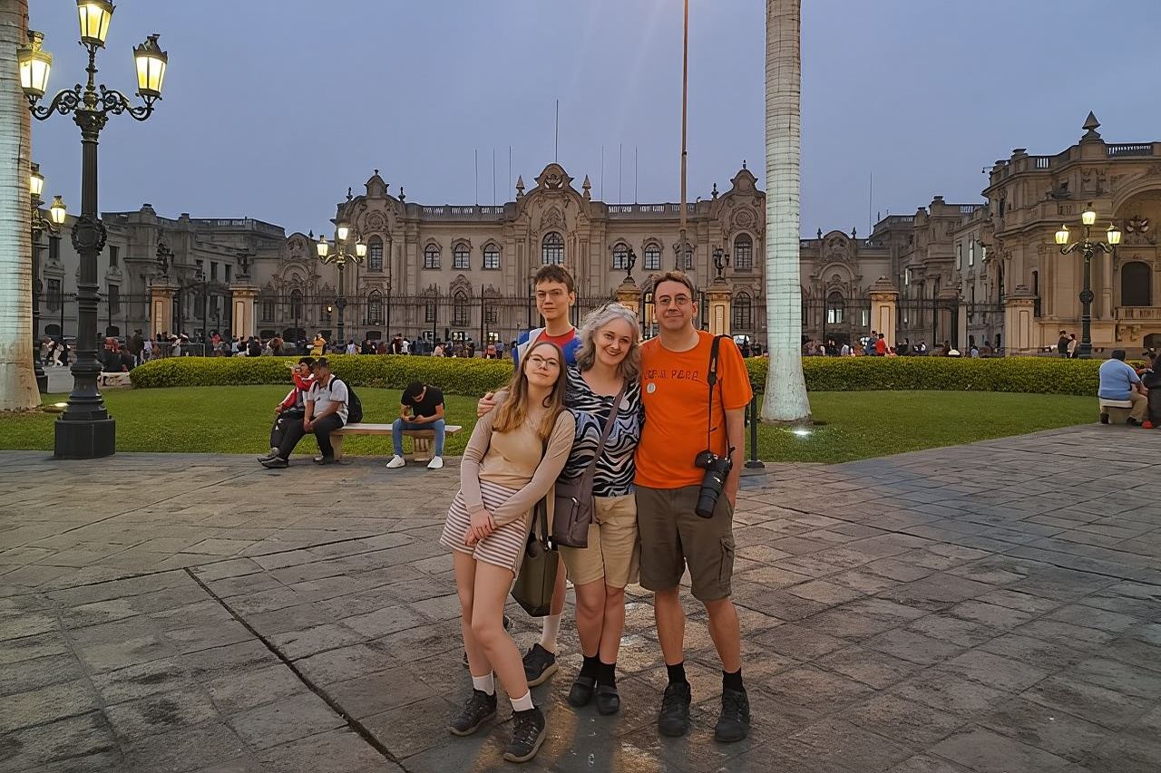 Historic Downtown, Miraflores & Catacombs Private Tour