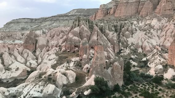 Excursión al atardecer en el Valle de las Rosas, Capadocia