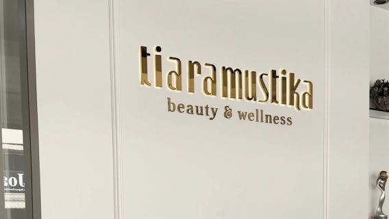 Heure de spa luxueuse des pieds à la tête avec délice d'un thé de l'après-midi de Batam