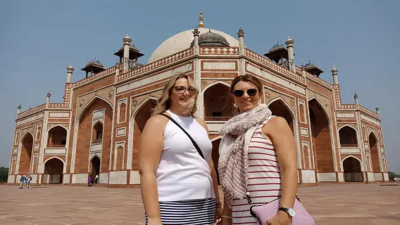 Delhi City Tour – Markets, Monuments & Local Street Food