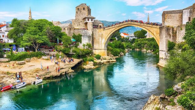Dubrovnik Day Tour: Explore Mostar & Kravice Waterfalls in Bosnia
