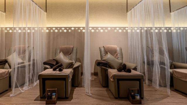 นวดแผนไทยไทย (สุขุมวิท 25)