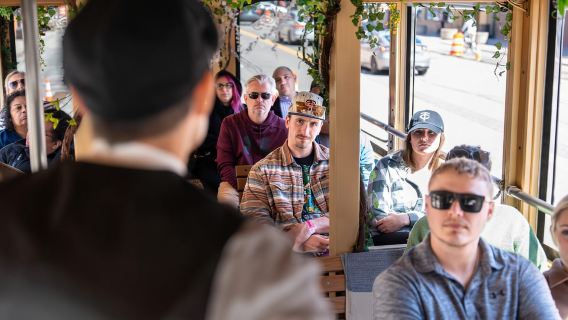 Minneapolis Menceritakan Lawatan Pemandangan Persiaran