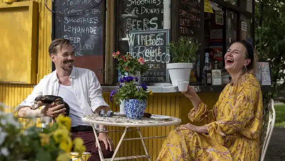 CITY Tour with Food Tasting in Helsinki