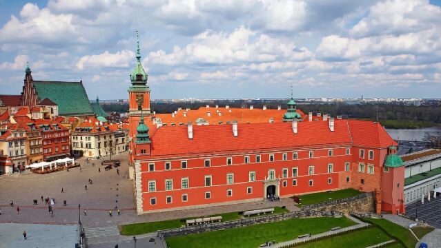 皇家城堡(华沙)＋華沙揚三世和維拉努夫國王宮殿博物館＋華沙老城