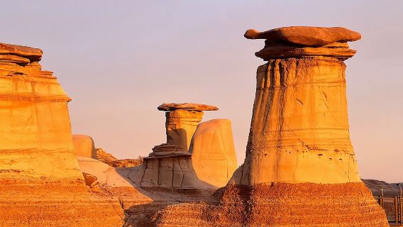 Día de Dinosaurios y Hoodoos desde Calgary hasta las Badlands de Drumheller