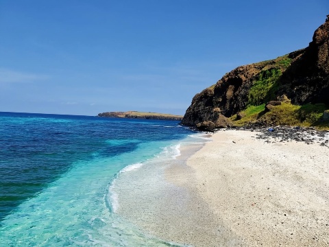 澎湖七美島&望安島&藍洞&南方四島 多條路線一日遊【可加購浮潛或獨木舟體驗】