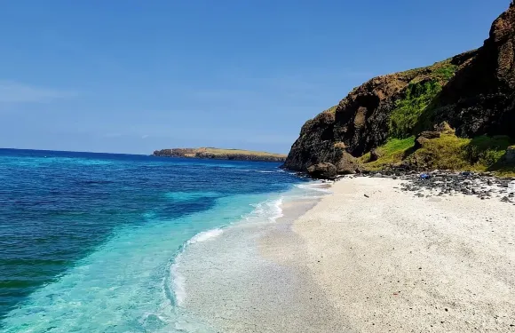 澎湖七美島&望安島&藍洞&南方四島 多條路線一日遊【可加購浮潛或獨木舟體驗】