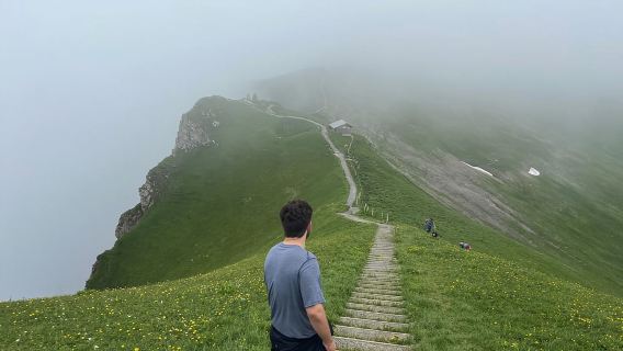 Lucerne: Guided Stoos Ridge Hike with Private Pickup