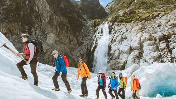 Fox Glacier: Up to 3 Hours Hike with Helicopter Transfer