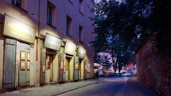 Cracovia: tour del quartiere ebraico e dell'ex ghetto in golf cart