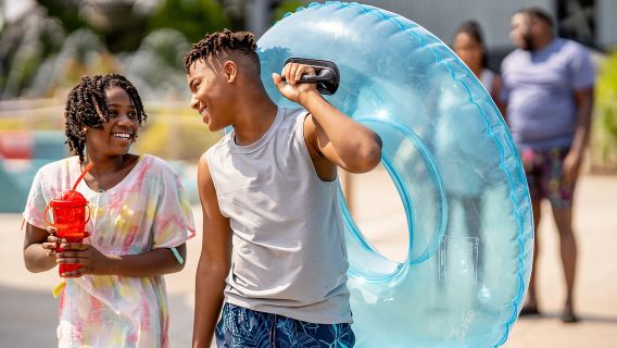 Los Angeles: Vé vào cửa Raging Waters