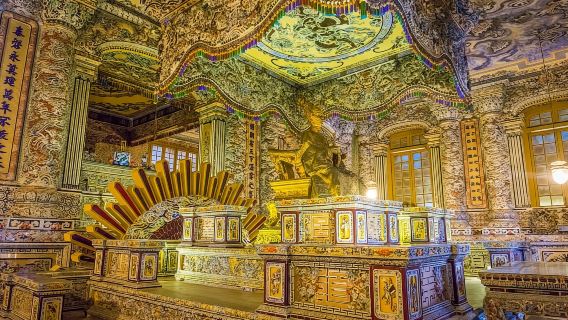 Esplora il passo Hai Van e la città di Hue per un'intera giornata|Da Nang, Hoi An