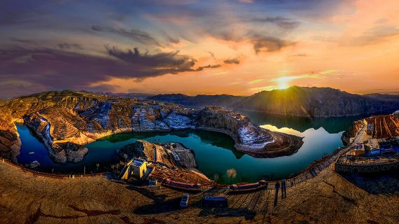 老牛灣黃河大峽谷旅遊區+昭君博物院一日遊