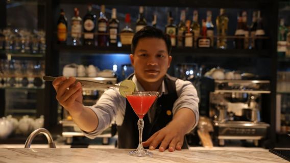 Luxury Dining aboard the Elite Cruise on the Saigon River