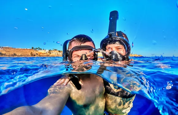 沙姆沙伊赫出發前往蒂朗島浮潛郵輪之旅連BBQ