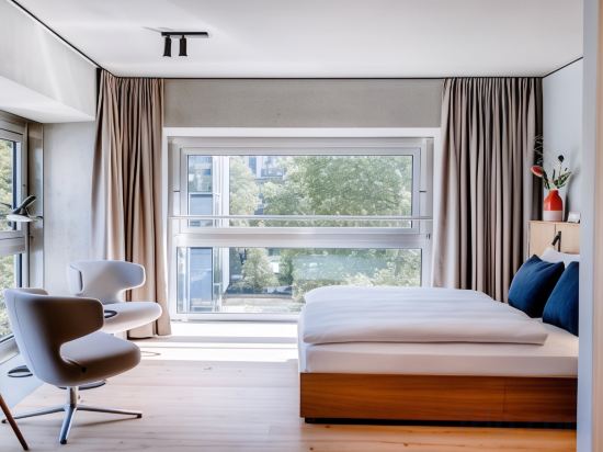 THE FLAG West M. Room Type - Executive Studio