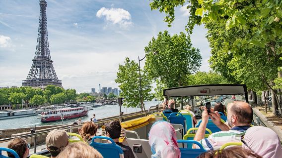 Paris Tootbus Hop-On Hop-Off Bus Tour (Optional Cruise)