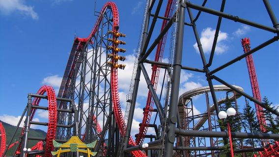 Japan Bus Ticket - Tokyo to Fuji-Q Highland Round-trip Bus Ticket via Lake Kawaguchi