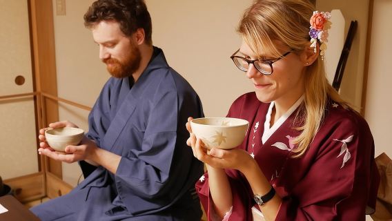 Kimono and Tea Ceremony in Miyajima
