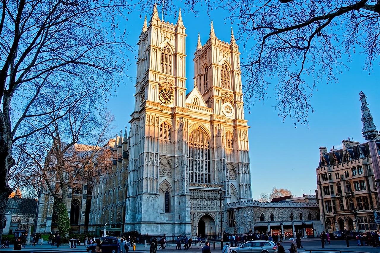 Westminster Guided Walking Tour with Abbey Entry