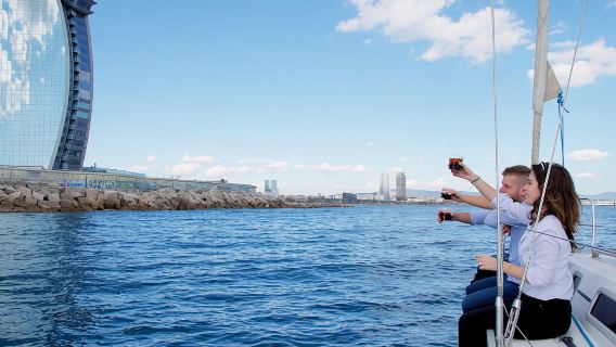 Barcelona 2-Hour Sailing Boat
