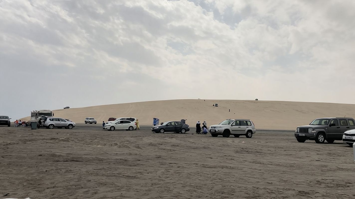 Qatar | Desert Dune Bashing + Camp Dinner Private Charter 1-Day Tour