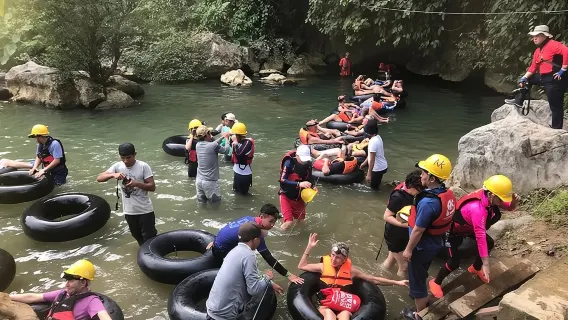 One Day Guided Tour: Kayaking, Zipline & Tubing In The Cave from Vang Vieng