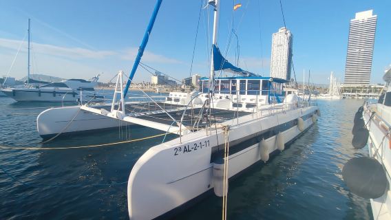 Vermouth on Catamaran: A Gastronomic Experience in Barcelona