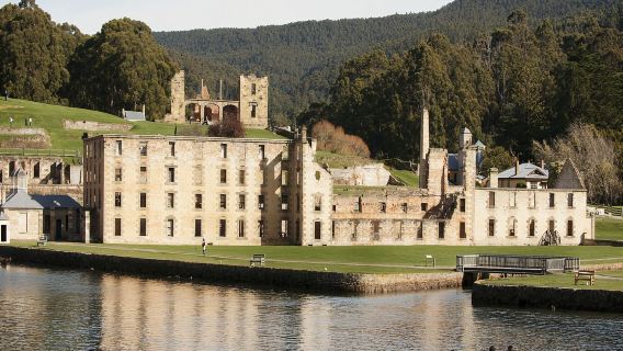 Penyambut Tempatan Tasmania | Lawatan Sehari Berbahasa Cina ke 4 Keajaiban Port Arthur dengan Pilihan 1.5 jam Pelayaran Cape Raoul