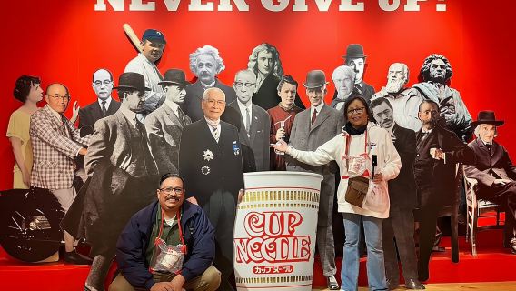 Yokohama: Guided Cup Noodles Museum Tour & Make Your Own Cup
